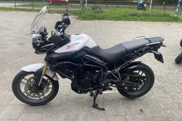 Triumph Tiger 800 (2012) thumbnail 5