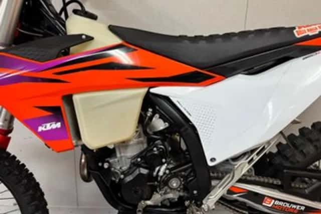 KTM 350 EXC-F (2024) thumbnail 4