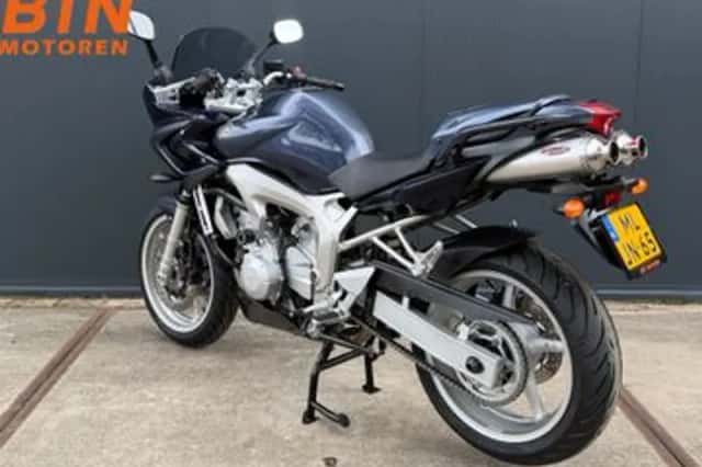 Yamaha FZ 6S Fazer (2004) thumbnail 5