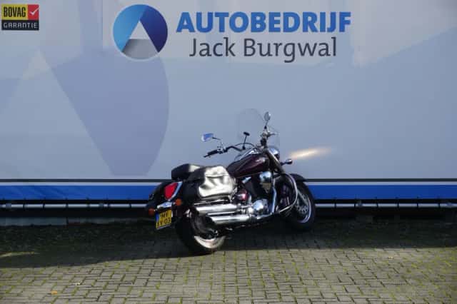 Suzuki Intruder (2009) thumbnail 2