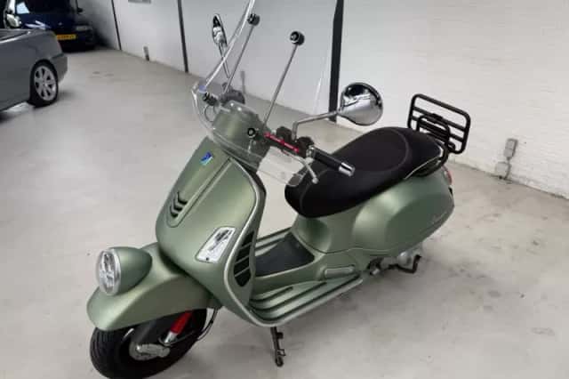 Piaggio GTV 300 (2018) thumbnail 2