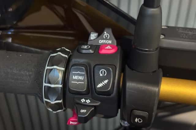 BMW R 1250 GS Adventure (2020) thumbnail 4