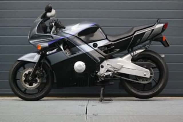 Honda CBR600F (1992) thumbnail 5