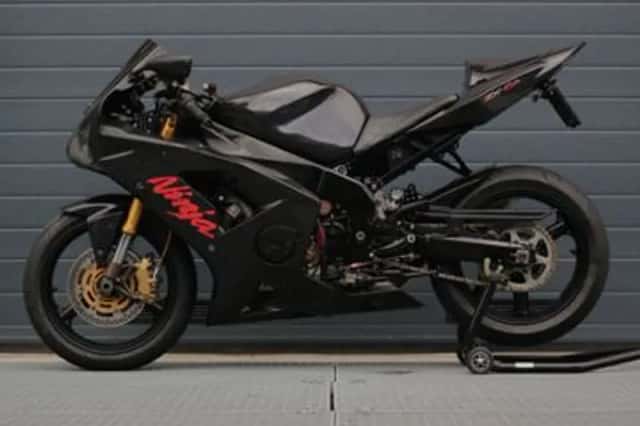 Kawasaki Ninja ZX-6R (2005) thumbnail 5