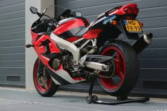 Kawasaki Ninja ZX-6R (2000) thumbnail 6