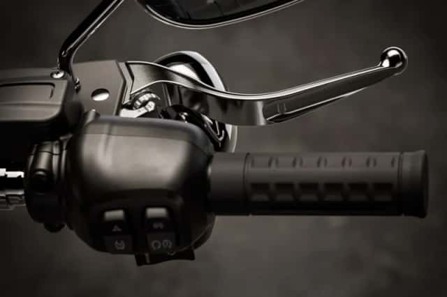 Harley-Davidson Breakout 117 (2025) thumbnail 4
