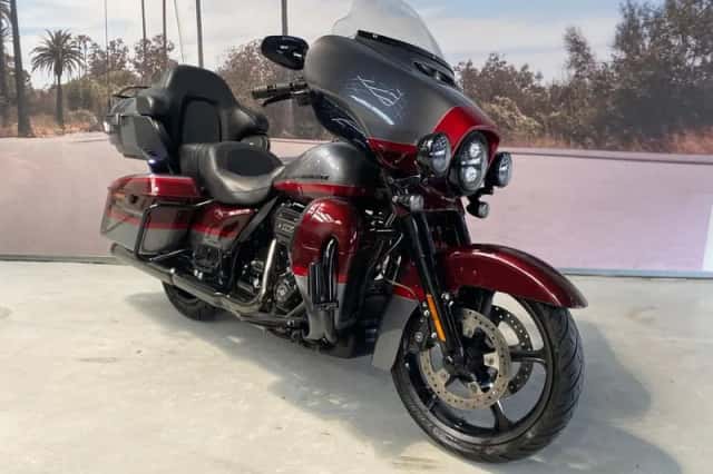 Harley-Davidson Ultra Limited (2019) thumbnail 3