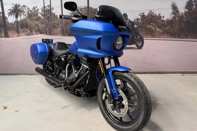 Harley-Davidson LOW Rider ST (2026) thumbnail 3