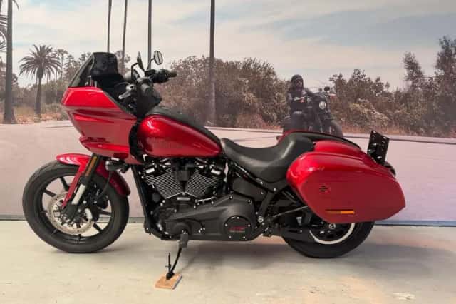 Harley-Davidson LOW Rider ST (2026) thumbnail 2