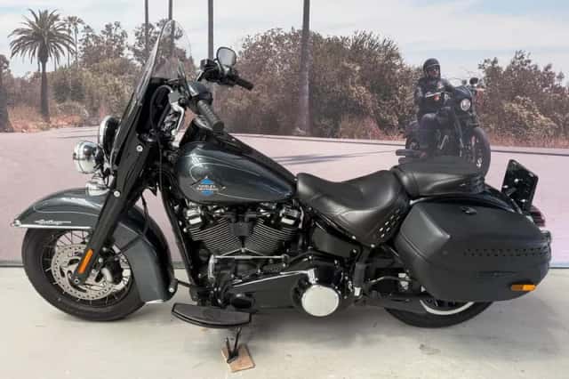Harley-Davidson Heritage Classic (2026) thumbnail 2