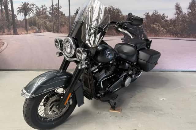 Harley-Davidson Heritage Classic (2026) thumbnail 3