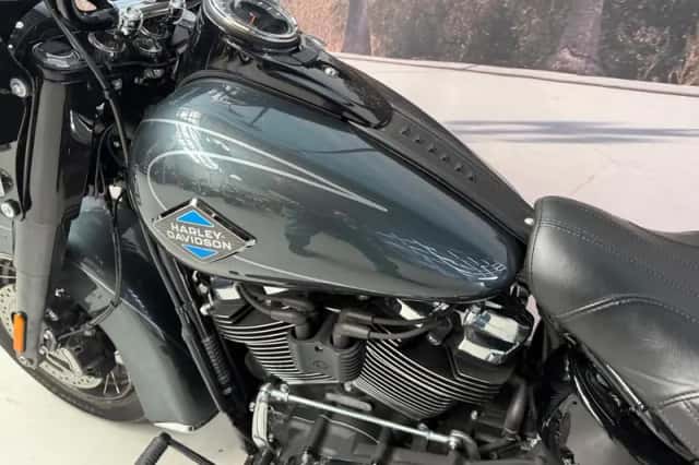 Harley-Davidson Heritage Classic (2026) thumbnail 6