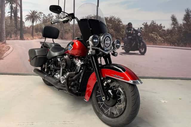 Harley-Davidson Heritage Classic (2025) thumbnail 3