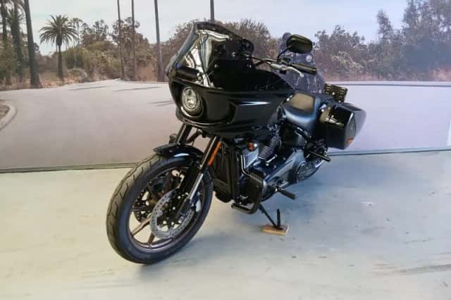 Harley-Davidson LOW Rider ST (2023) thumbnail 3