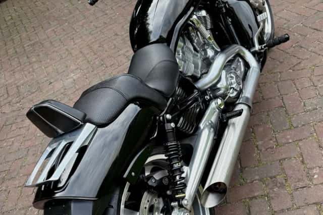 Harley-Davidson V-Rod (2009) thumbnail 2