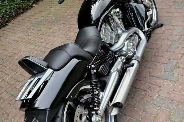 Harley-Davidson V-Rod (2009) thumbnail 3