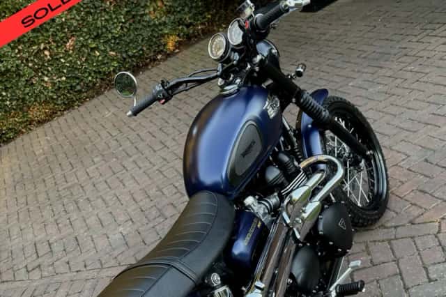 Triumph Scrambler 900 (2016) thumbnail 1