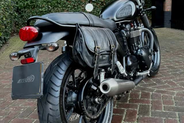 Triumph Street Twin 900 (2016) thumbnail 4