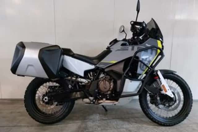Husqvarna Norden 901 (2024) thumbnail 1