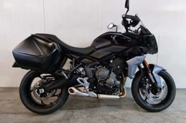 Triumph Tiger 660 Sport (2024) thumbnail 1