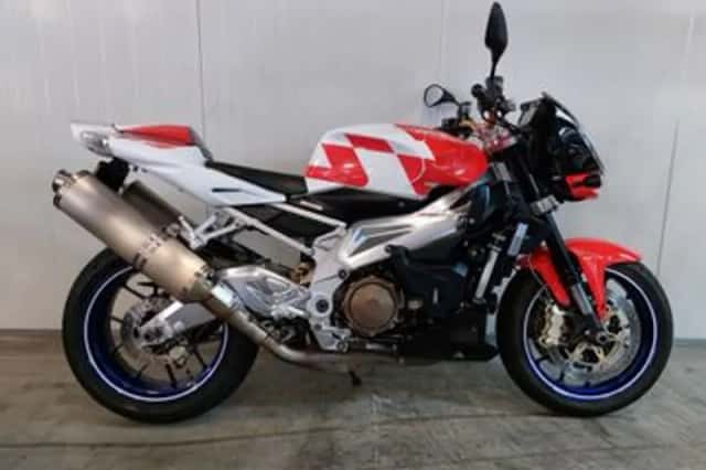 Aprilia Tuono 1000 R (2007) thumbnail 1