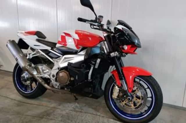 Aprilia Tuono 1000 R (2007) thumbnail 3