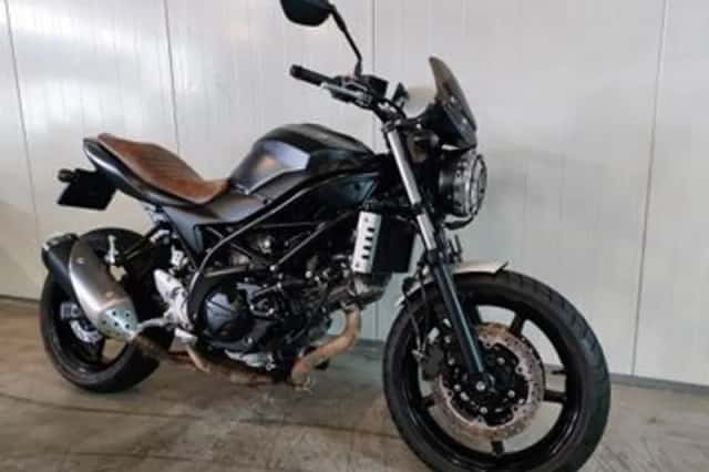 Suzuki SV650 (2017) thumbnail 3