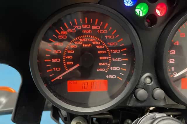 Ducati Monster 695 (2008) thumbnail 5