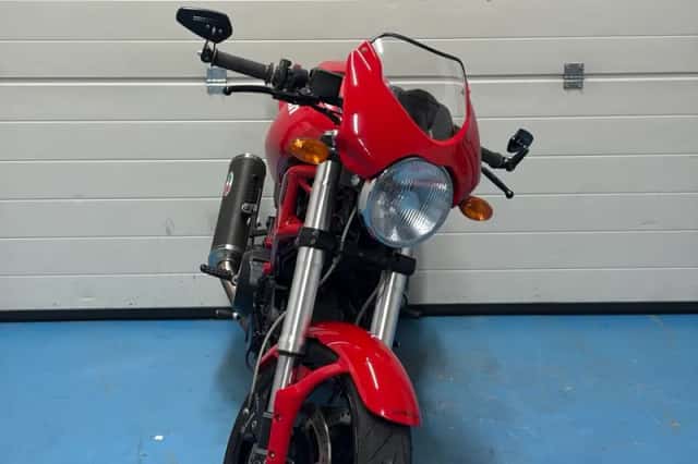 Ducati Monster 695 (2007) thumbnail 3