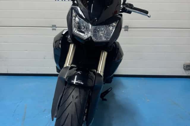 Kawasaki Z1000 (2007) thumbnail 3