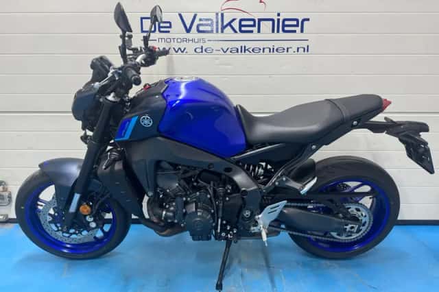 Yamaha MT-09 (2025) thumbnail 2