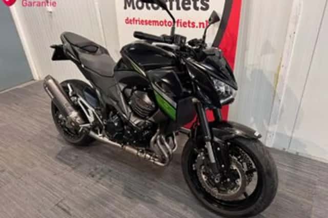 Kawasaki Z800 (2016) thumbnail 2
