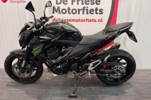 Kawasaki Z800 (2016) thumbnail 4