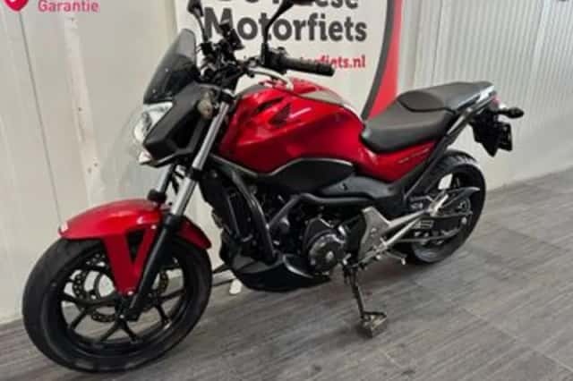 Honda NC 750 S (2016) thumbnail 6