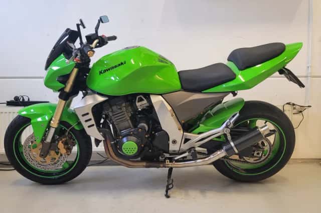 Kawasaki Z1000 (2003) thumbnail 4