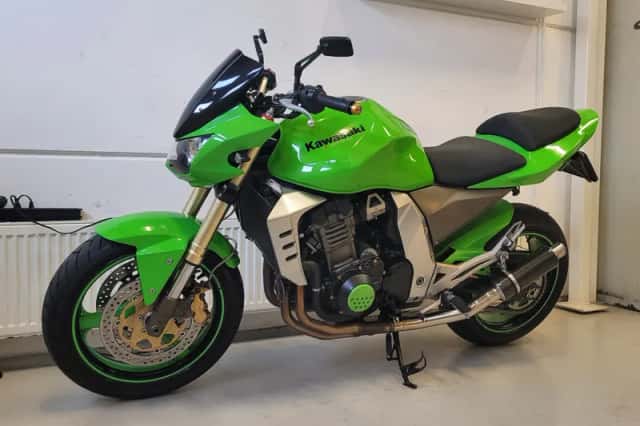 Kawasaki Z1000 (2003) thumbnail 5