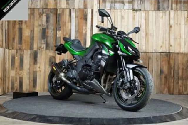 Kawasaki Z1000 (2019) thumbnail 2