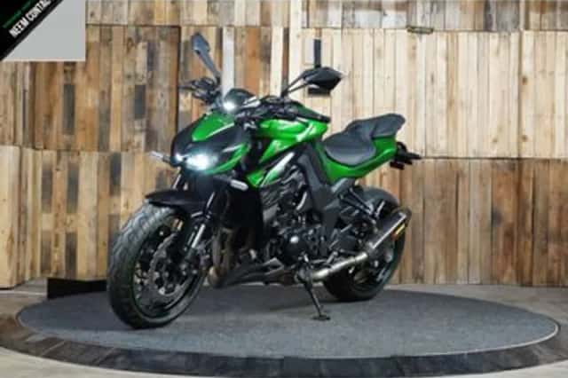 Kawasaki Z1000 (2019) thumbnail 4