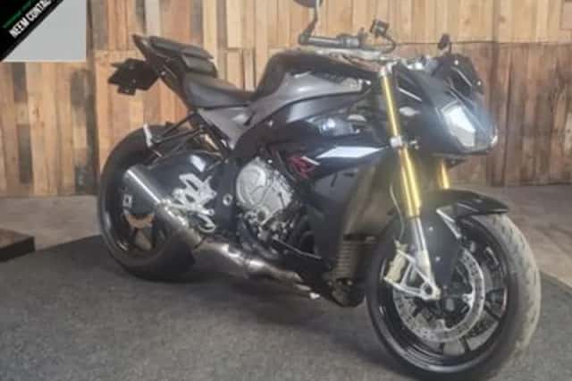BMW S 1000 R (2016) thumbnail 3