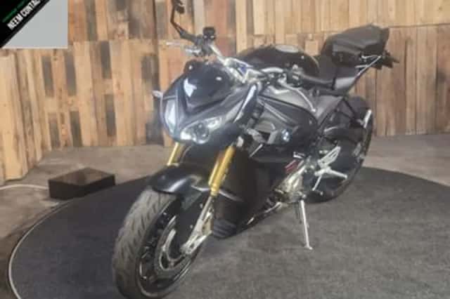 BMW S 1000 R (2016) thumbnail 5