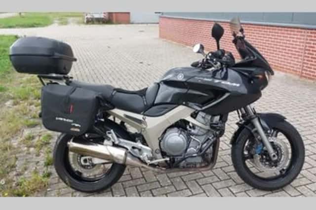 Yamaha TDM 900 (2002) thumbnail 3
