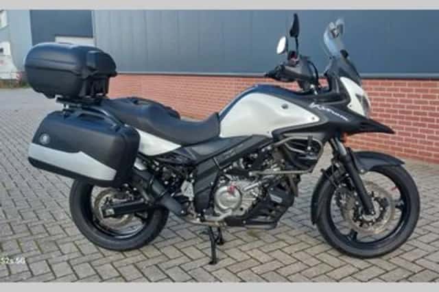 Suzuki V-Strom (2013) thumbnail 4