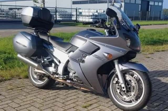 Yamaha FJR1300 (2005) thumbnail 2