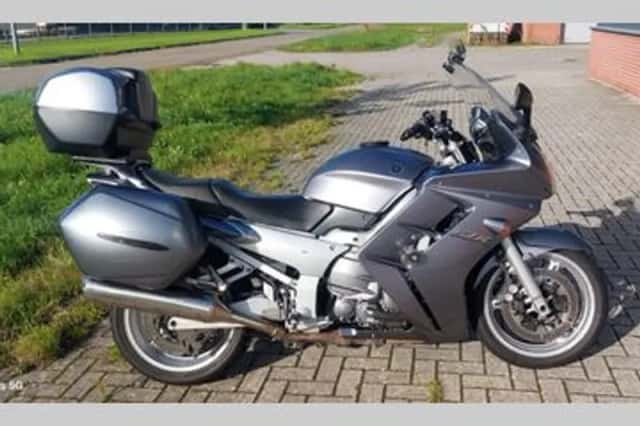 Yamaha FJR1300 (2005) thumbnail 4