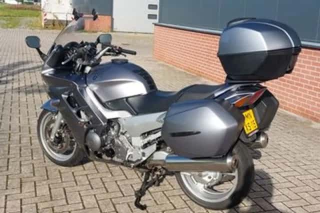 Yamaha FJR1300 (2005) thumbnail 6