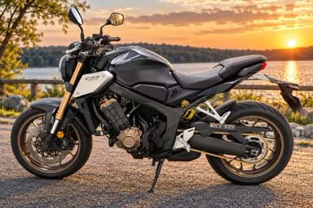 Honda CB650R (2021) thumbnail 5