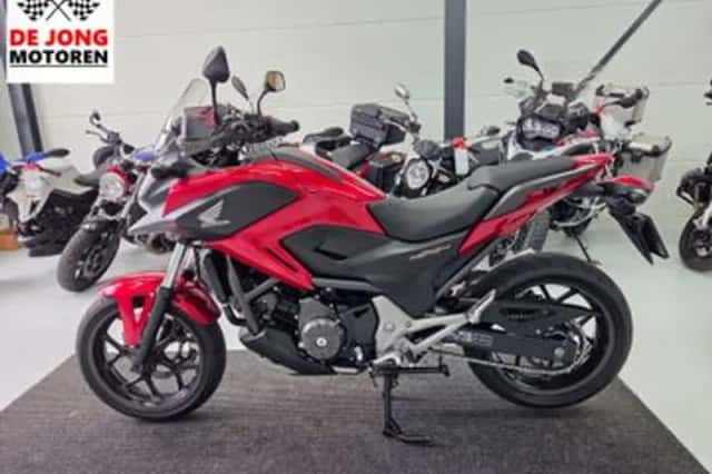 Honda NC750X (2014) thumbnail 2