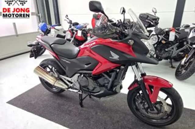 Honda NC750X (2014) thumbnail 4