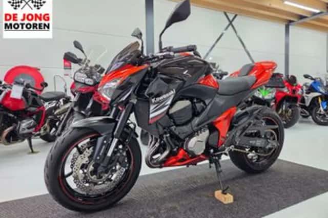 Kawasaki Z800 Performance (2014) thumbnail 4