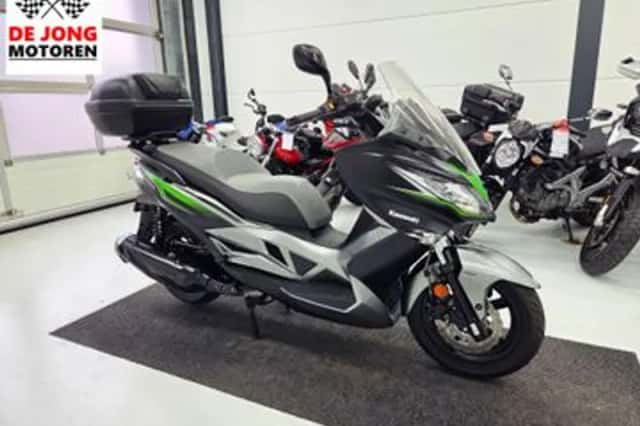 Kawasaki J300 Special Edition (2017) thumbnail 1